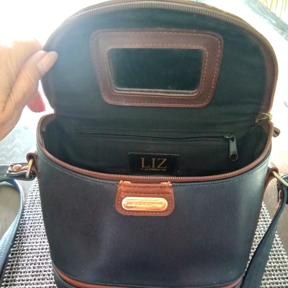 Vintage Liz Claiborne Navy Crossbody Bag Purse - Picture 9 of 9